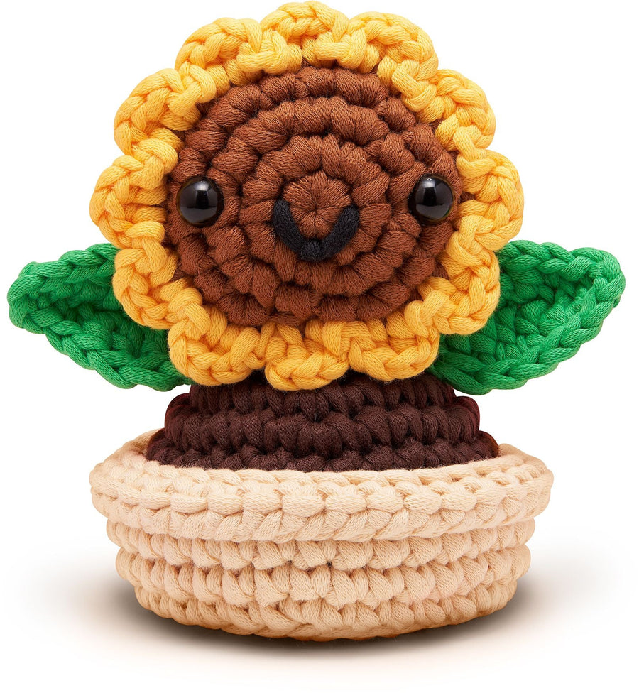 Ana the Sunflower Learn to Crochet Kit