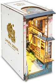 DIY Miniature Bookend: Sakura Tram